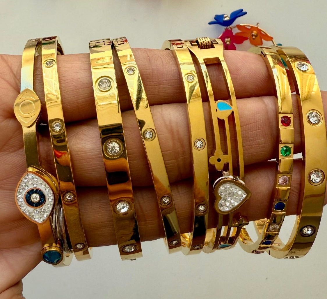Bracelets & Bangles